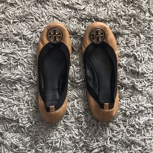 TORY BURCH leather ballet flats - CAMEL & BLK